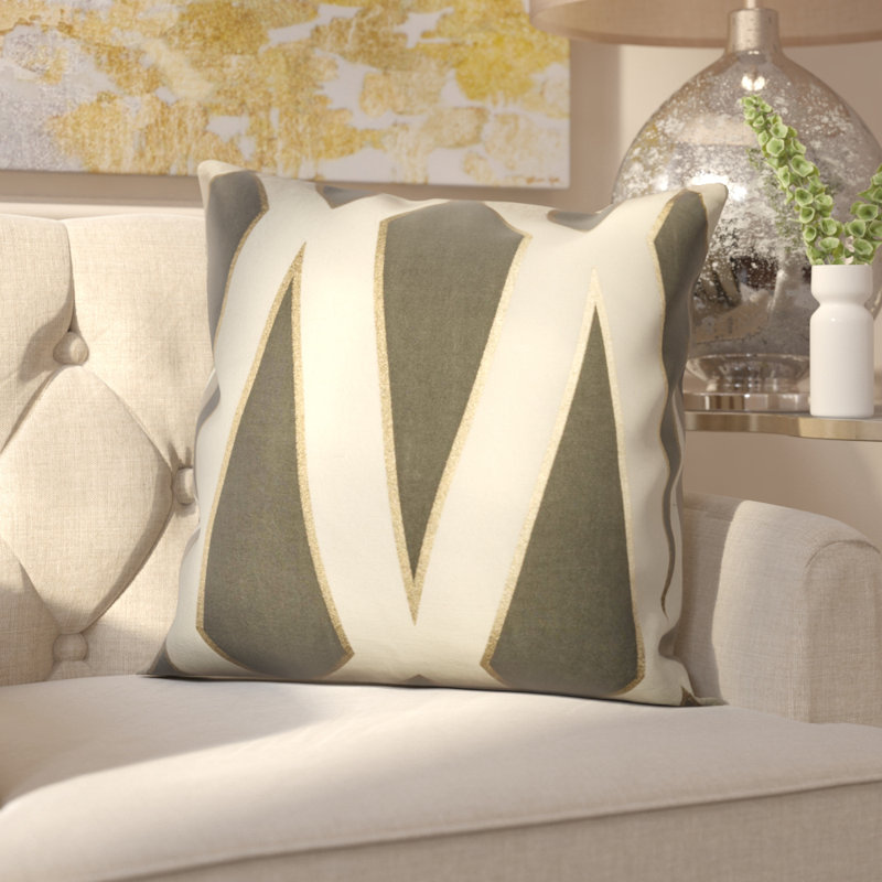 Coussin Ruqayyah, Gris