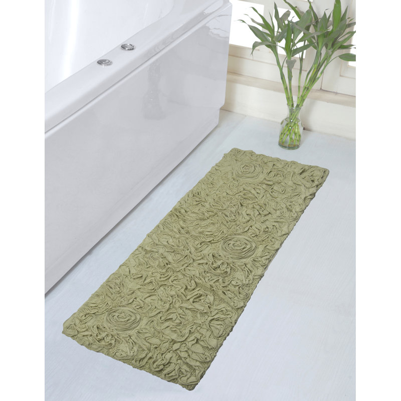 Skak Cotton Bath Rug, 21" W x 54" L, Green