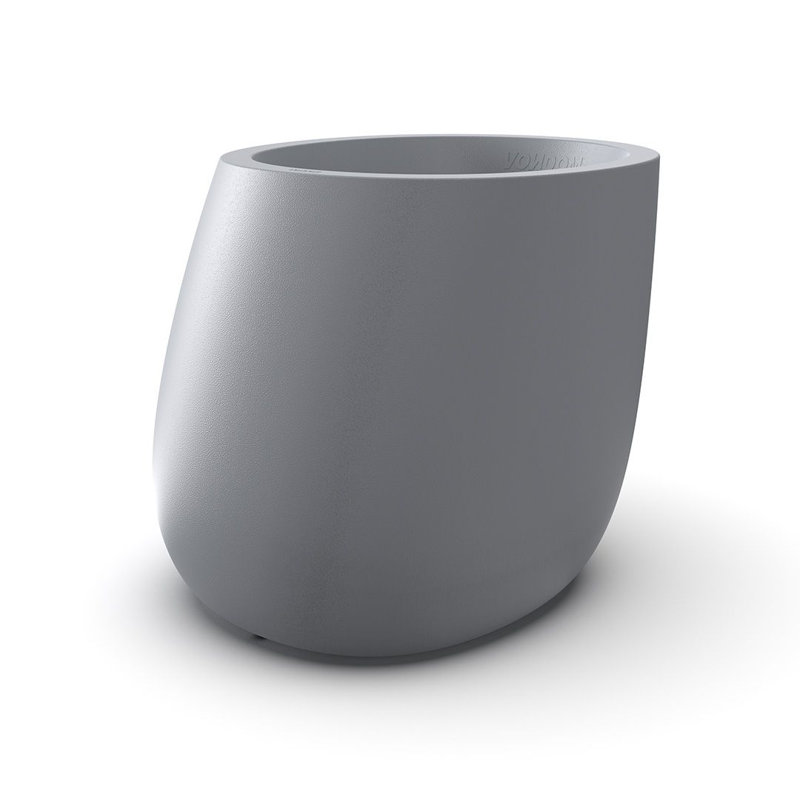 Jardinière en pierre, 47.25” H x 40.75” W x 32.75” D, Blue