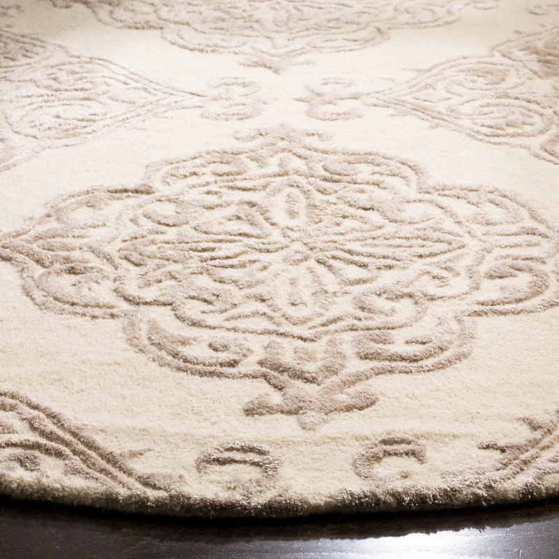 Bernon Hand Tufted Viscose/Wool Damask Rug in Ivory, Round 6'