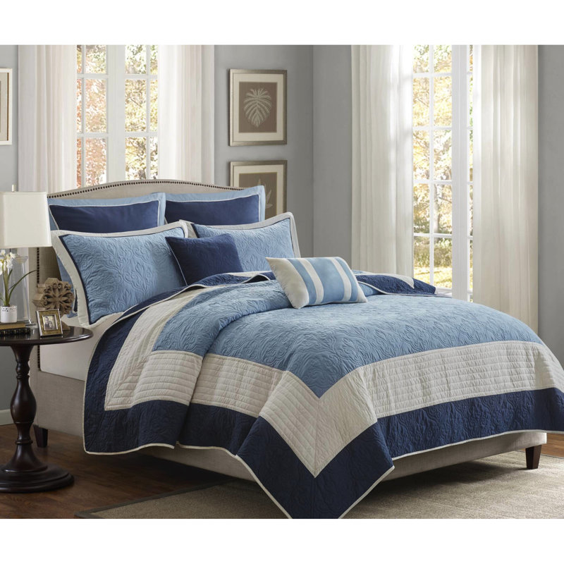 Courtepointe 7 pièces pour lit double / grand avec taies décoratives européennes et coussins - bleu marine, design traditionnel, matelassage en microfibre