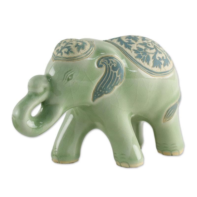 Prestigious Elephant sculpture, Green