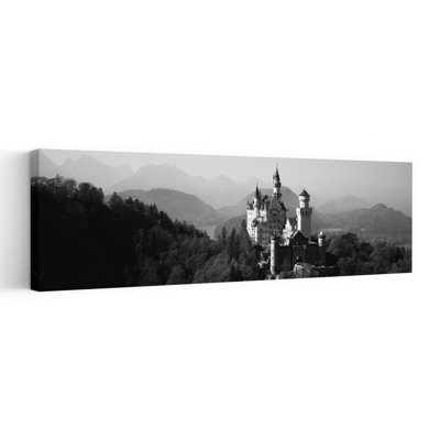 Château sur une colline, château de Neuschwanstein, Bavière, Allemagne, architecture contemporaine abstraite, forêt, art mural