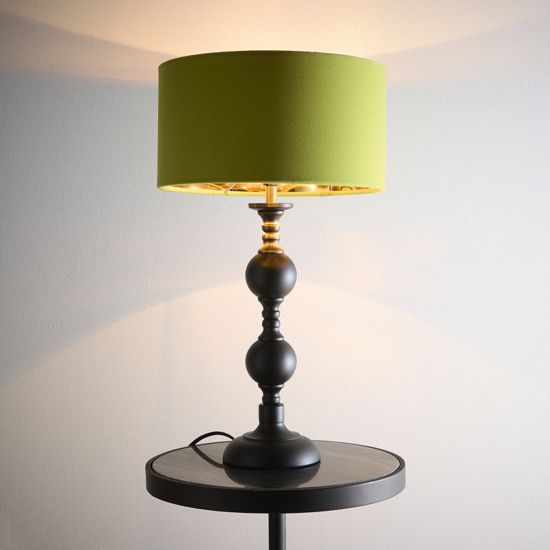Arjina Metal Table Lamp, Green