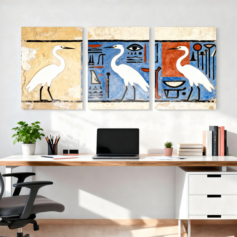 Ensemble de 3 tableaux sur toile représentant des hiéroglyphes égyptiens et un héron, H 30 po x l 60 po