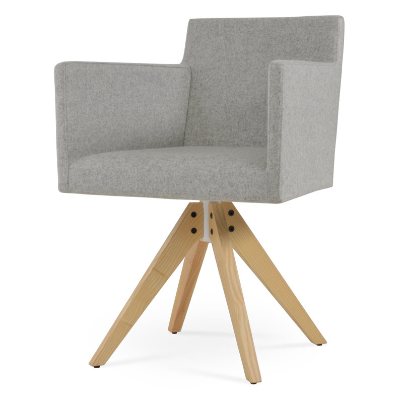 Chaise en bois pyramidal haput, Laine argentée