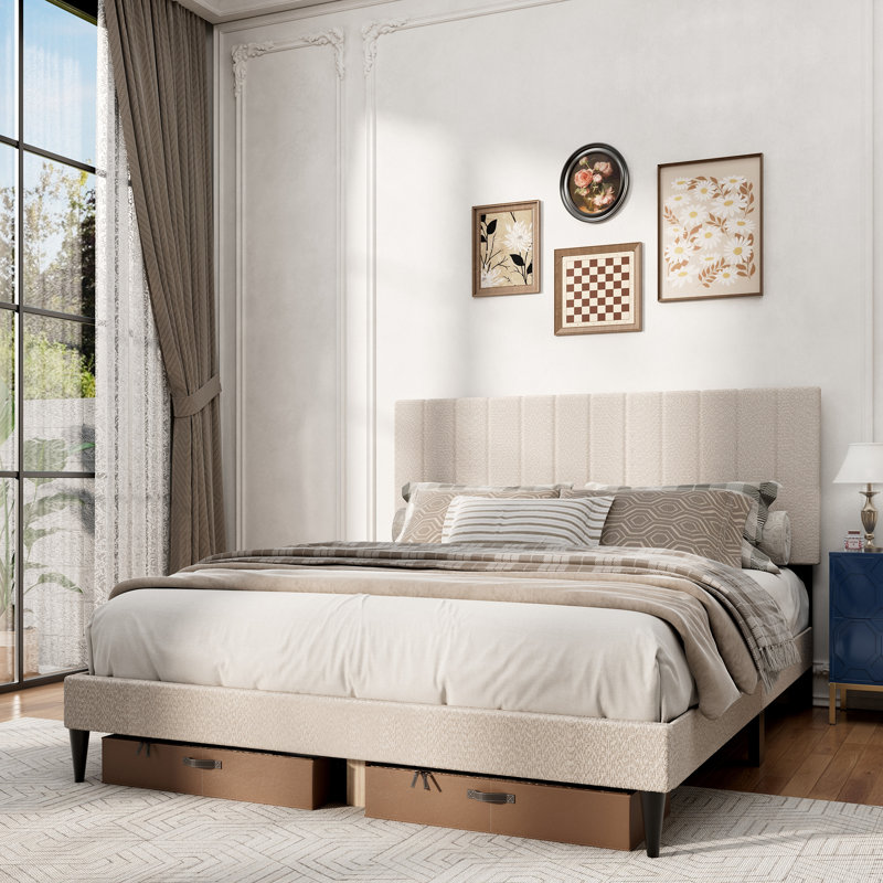 Grand lit plateforme tapissier, Blanc