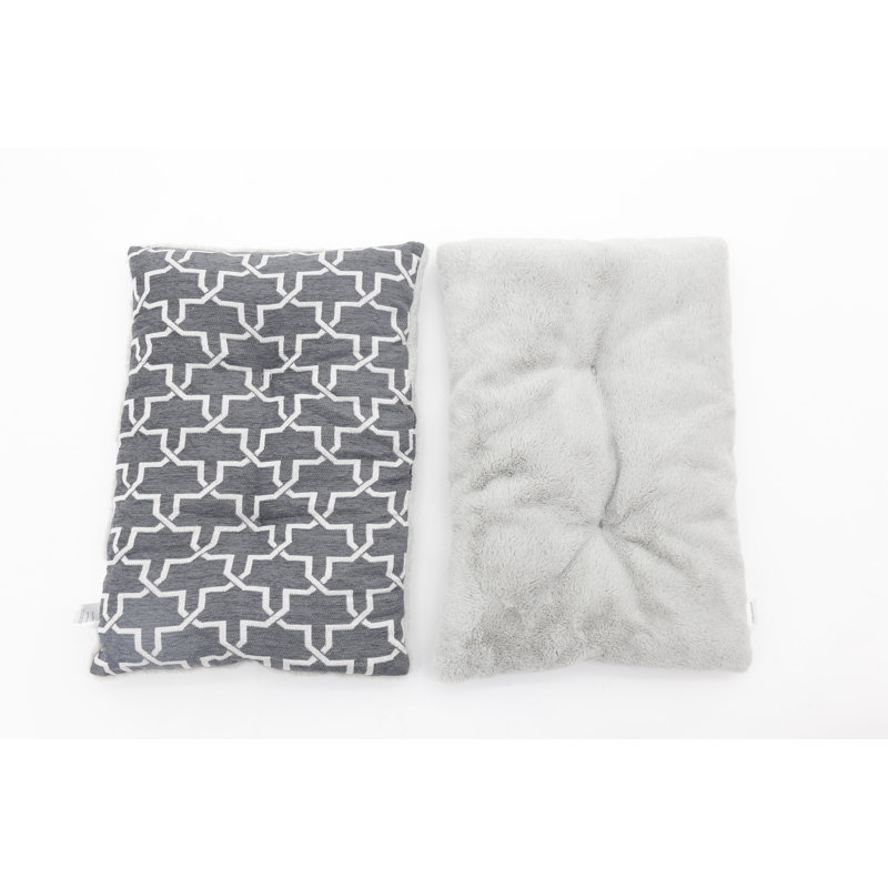 Alaina Geometric Pet Bed, Grey