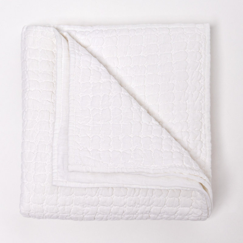 Bahari Linen Quilt, White, King Quilt Quilt