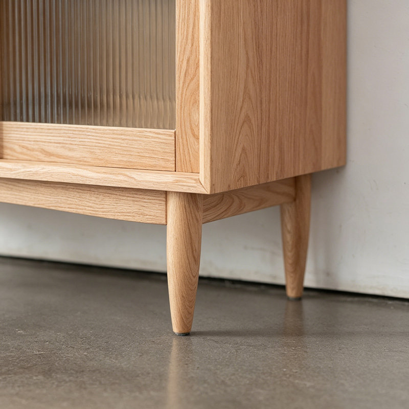 Buffet de style rétro et minimaliste