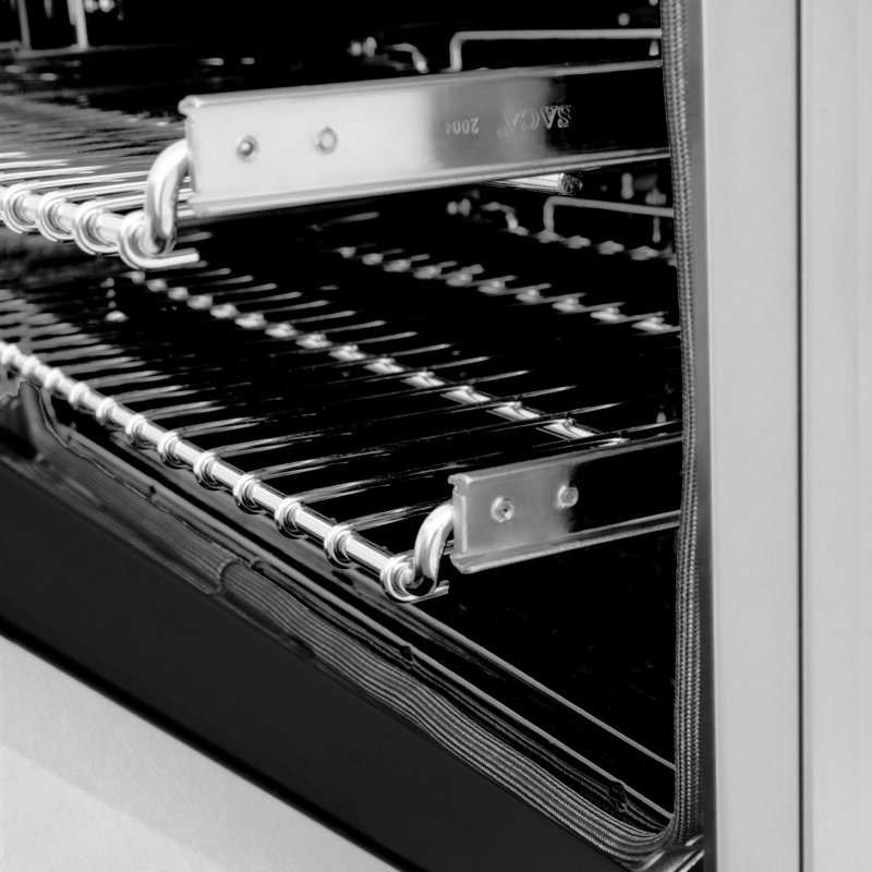 ZLINE 24" Legacy Dual Fuel Range w/ 4 Burner, Satin