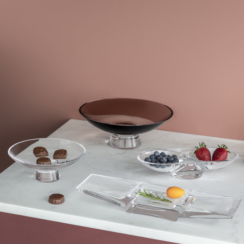 Silhouette Serving Bowl, 3.35'' H x 8.66'' W x 8.66'' D, Caramel 