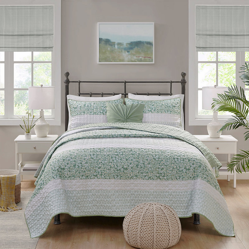 Ensemble de courtepointe 4 pièces avec coussin décoratif King / Cal King, King Quilt + 3 Additional Pieces, Green