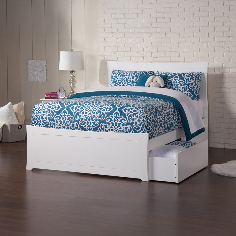 Lit plateforme en bois massif Fleenor avec pied de lit et tiroirs de rangement assortis, Blanc, Double
