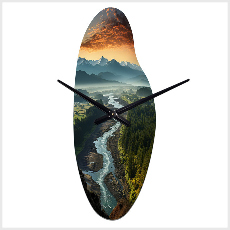 Oregon River Landscape III - horloge incurvée en métal jaune de l'Oregon, Grand