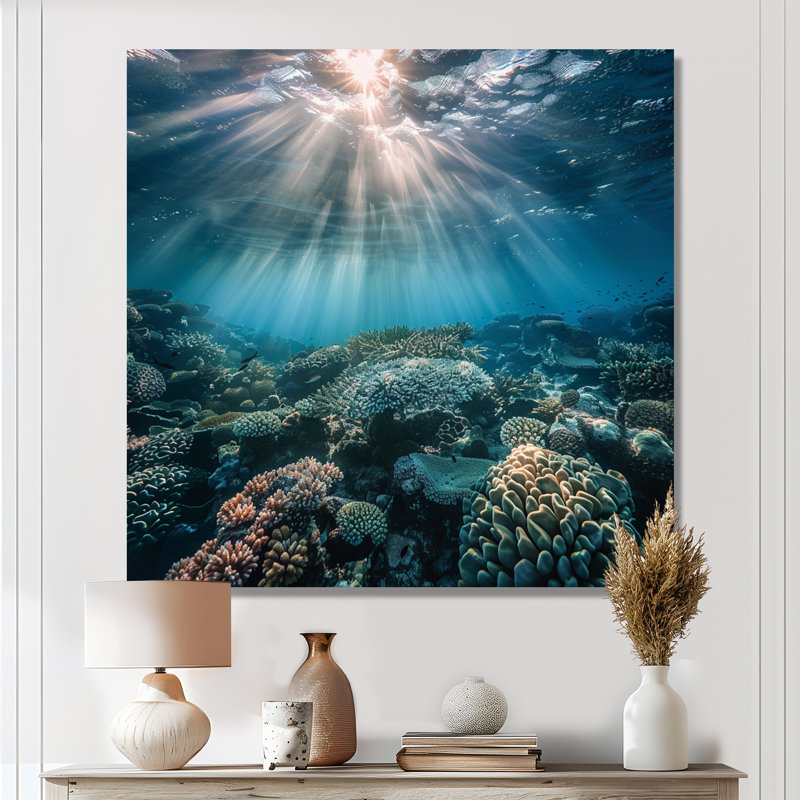 «God Rays Sun» qui brille sur un corail tropical - art mural bord de mer tropical, Toile tendue, H 16 po x l 16 po x P 1 po