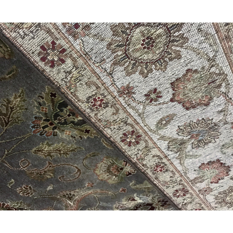 Tapis brun et ivoire de haute qualité noué à la main