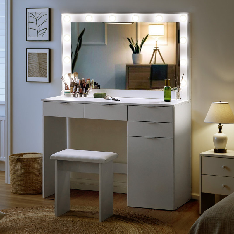 Comfort Dressing Table with Mirror