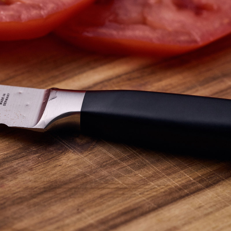 Four Star 5.12-inch Serrated Utility Knife