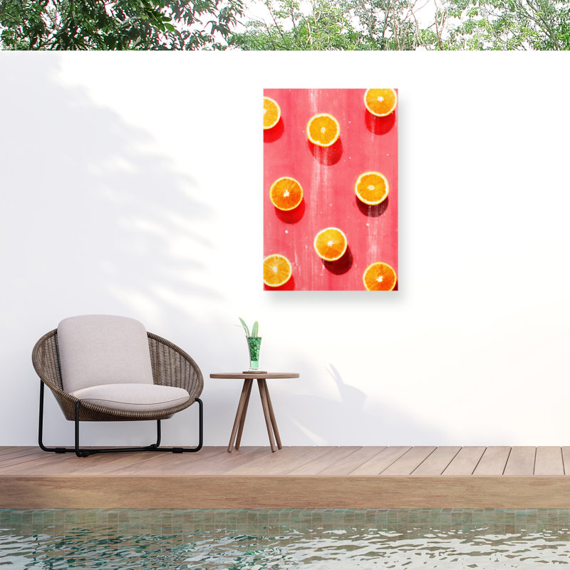 «Bolologic Fruit 5» sur toile, H 32 po x l 22 po