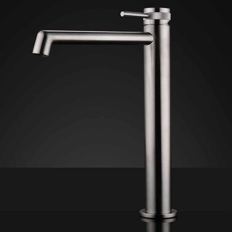 Single-Hole Single-handle Bathroom Faucet, Chrome
