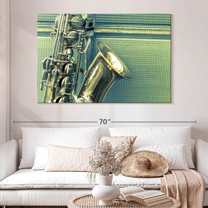 Saxophone Abarca, H 34 po x l 51 po