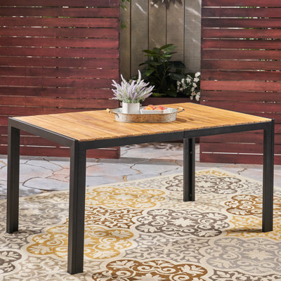 Tables de patio
