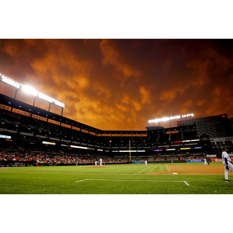 Camden Yards, H 32 po x l 48 po