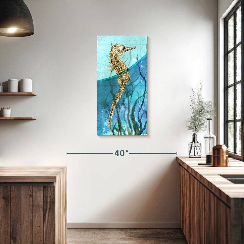Hippocampe atlantique, H 36 po x l 18 po