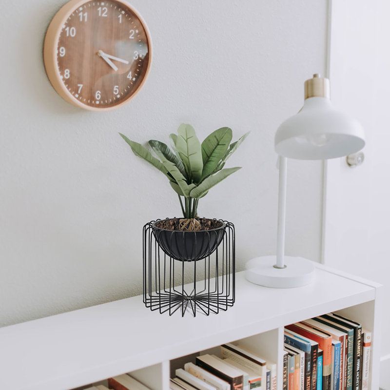 Daouda Metal Pot Planter with Stand for Indoor Outdoor Plants – Perfect Christmas Home Decor & Gift