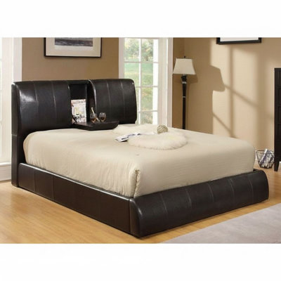 Ivorelle Brown Wood Frame Queen Panel Bed