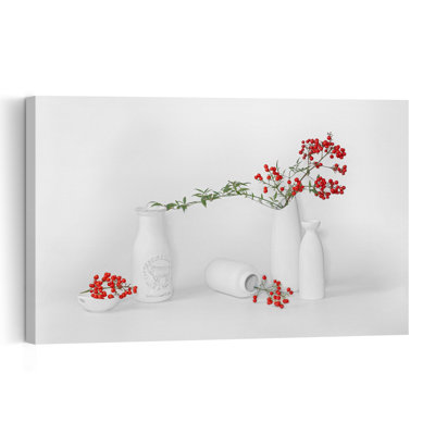 Minimalist Red Berry Display Elegant Minimalist Modern Plant Winter Wall Art Print 1 Piece Wrapped Canvas Wall Art
