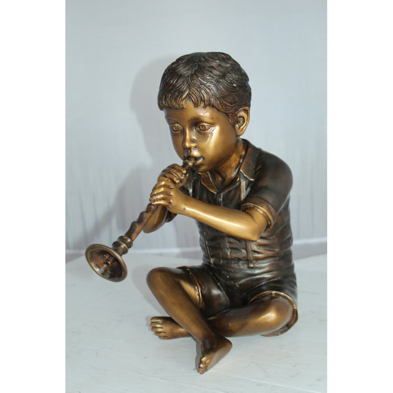 Statue garçon avec fontaine en bronze - Taille: L 7 po x l 11 po x H 14 po.