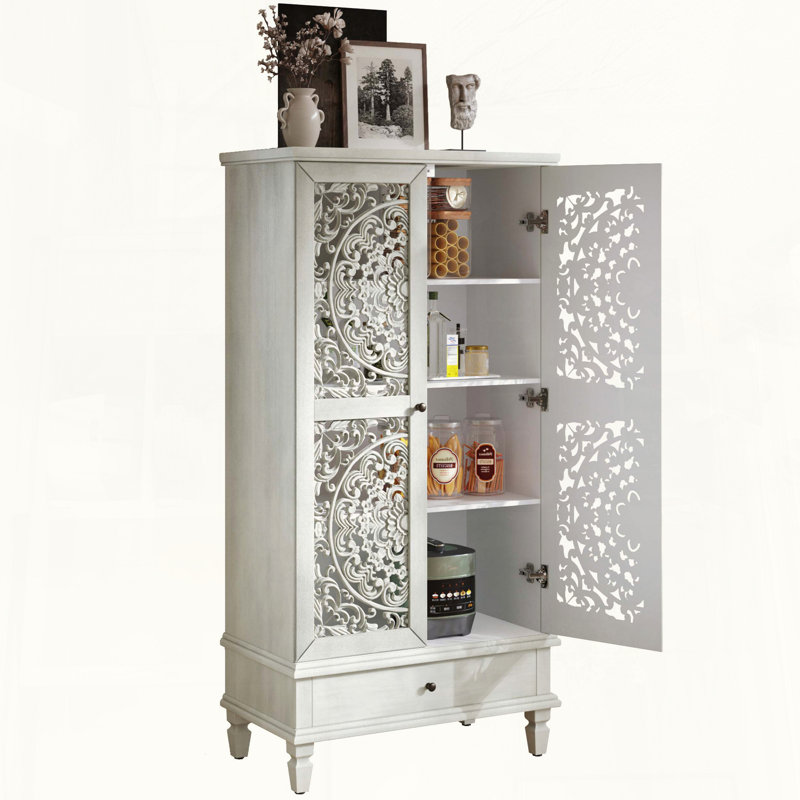 Grande armoire de rangement rustique sculptée, White