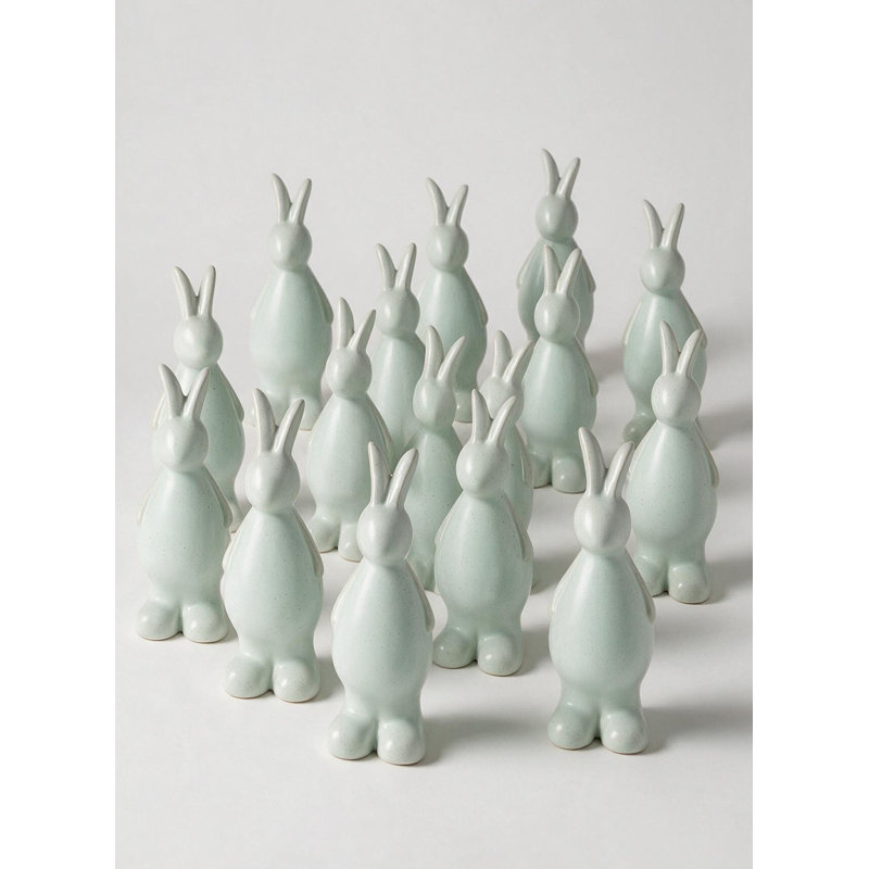 Figurines de lapin debout en porcelaine sur pied, décorations de lapin de Pâques blanc pour le printemps, décor de table de ferme, 2,75 po de diamètre et 7,5 po de hauteur