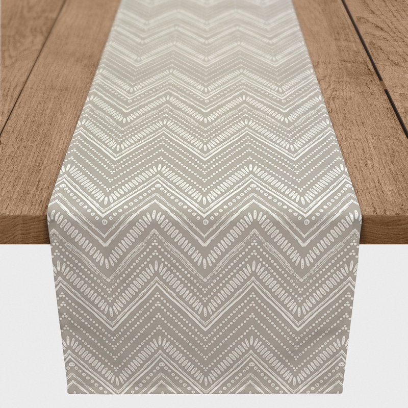 Chemin de table Clarra, 90 po x 16 po, Gris clair