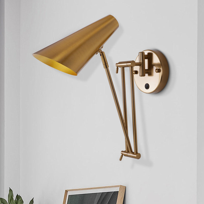 1-Light Bedside Wall Lamps Brushed Brass Wall Sconce Modern Wall Sconces