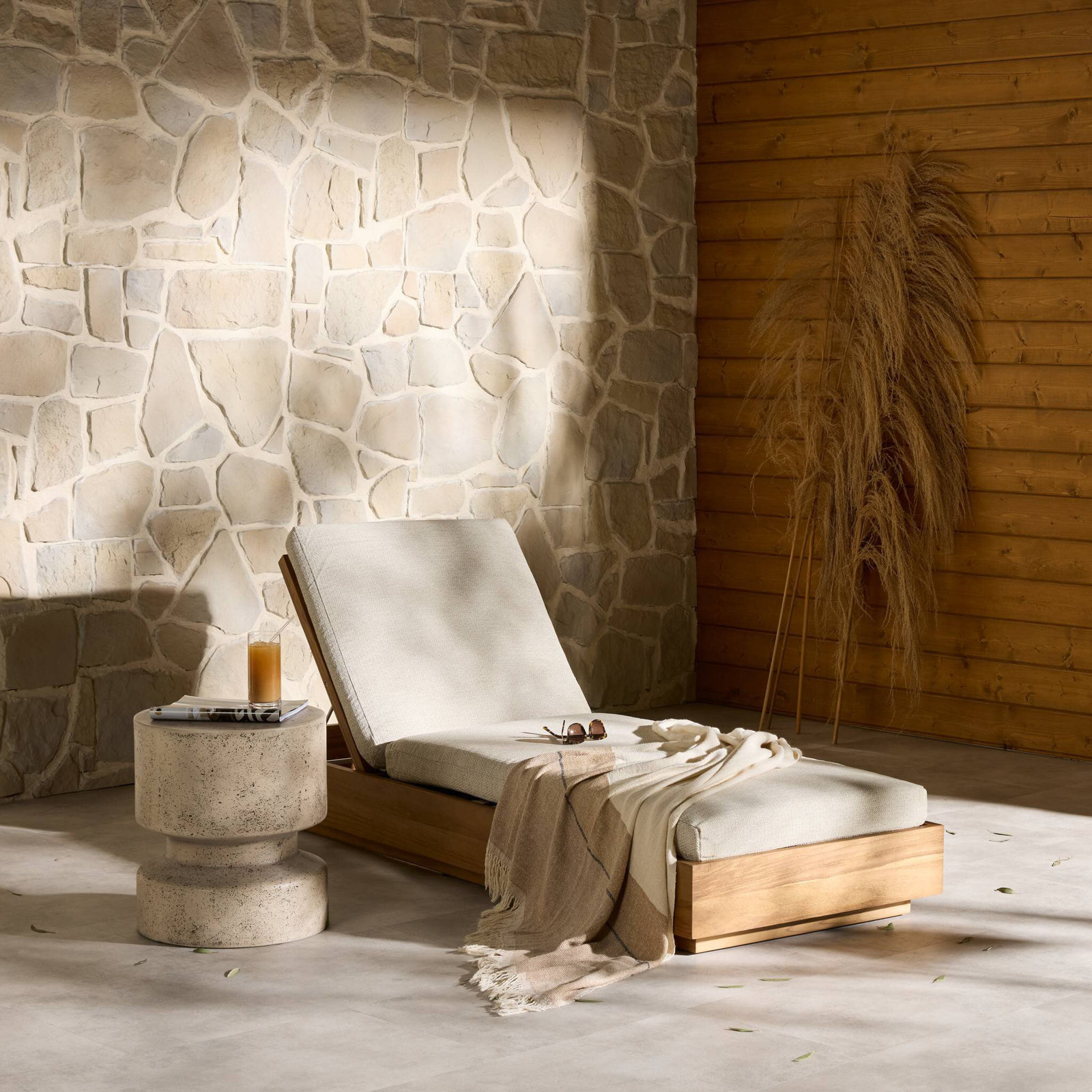 Arvad 27.5'' Outdoor Teak Chaise Lounge, Faye Sand