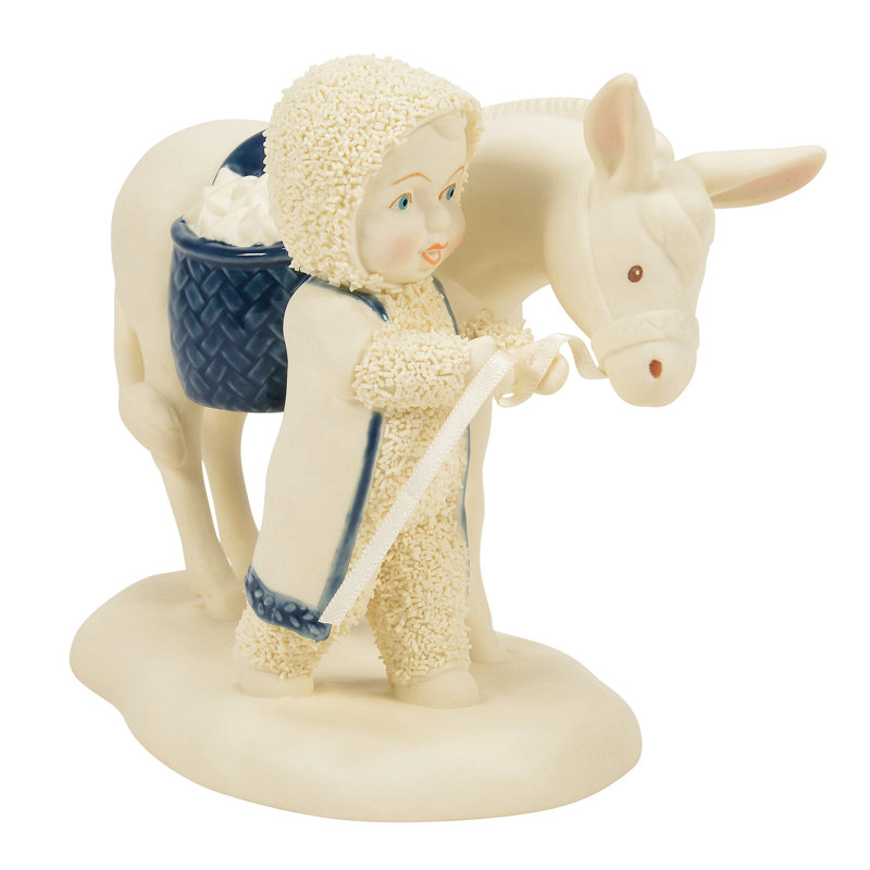 Snowbabies Midnight Clear Lighting the Way Figurine 4.33 Inch