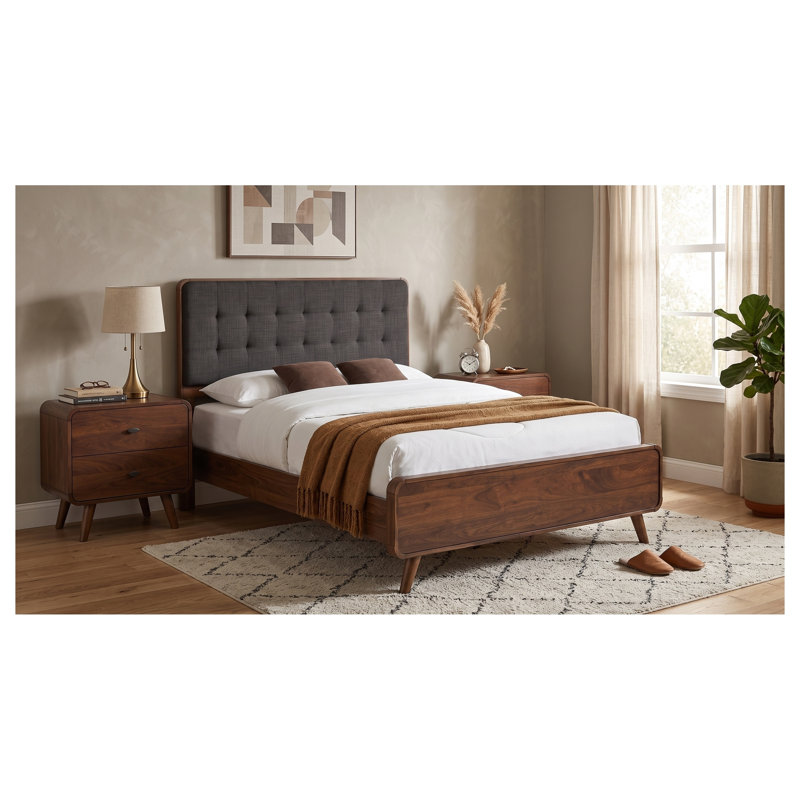 Ensemble de chambre à coucher 3 pièces Wren en noyer foncé, format Queen, avec lit rembourré et tables de chevet