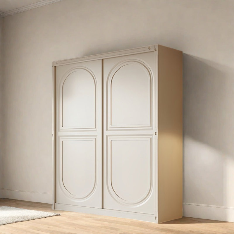 Garde-robe simple, tendance et élégante, H 83 po x l 71 po x P 24 po