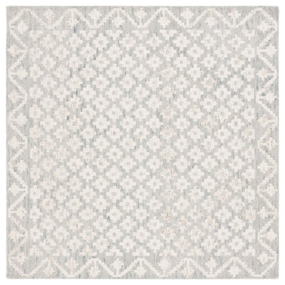 Metro 357 Area Rug In Ivory / Light Blue