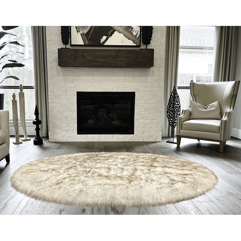 Mar Vista Faux Sheepskin Indoor Rug, Oval 8'6" x 11'6"