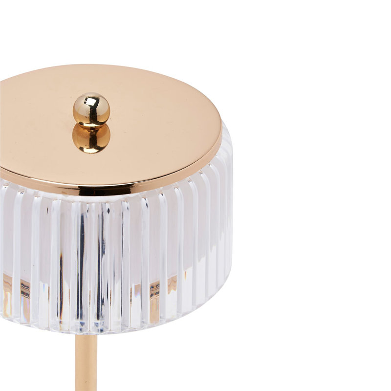 Allessa Metal Table Lamp