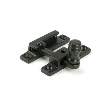 Quadrant Fastener