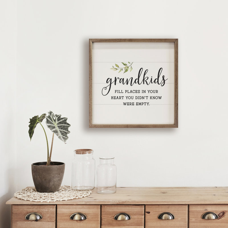 Grandkids Greenery White, 16" W x 16" H
