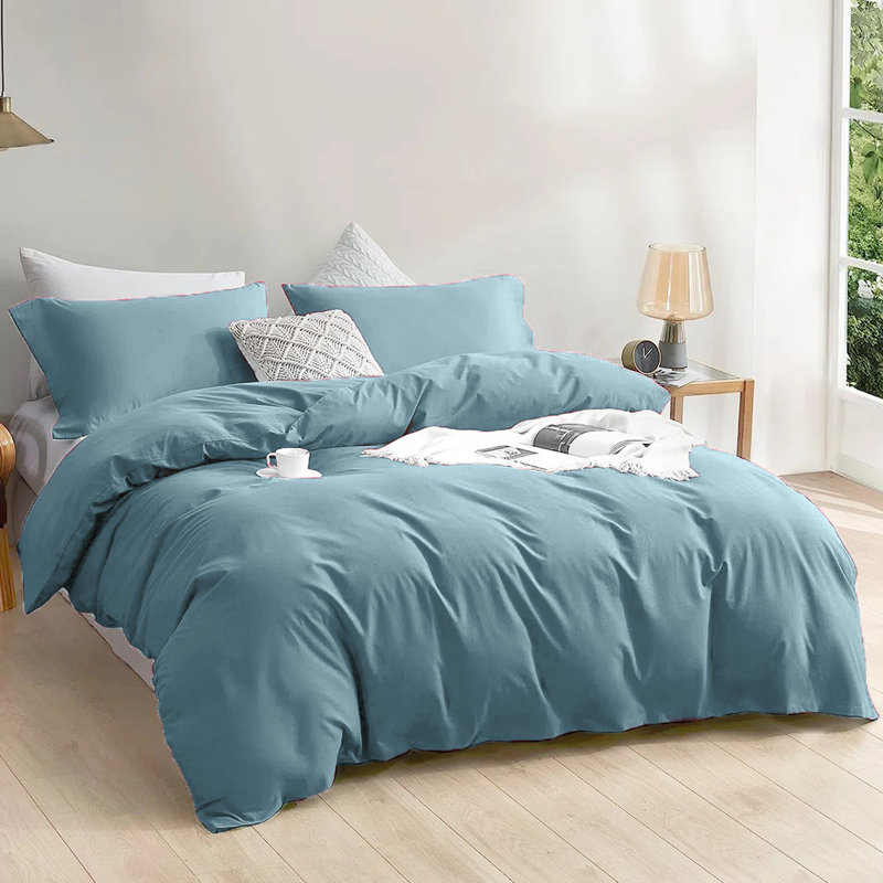 Luxury 4-Piece Microfiber Duvet Cover Complete Set, King Duvet Cover + 3 Additional Pieces, Washed Blue
