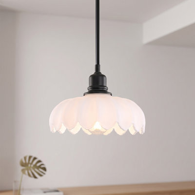1 - Suspension en forme de dôme noir de 25 cm de large avec abat-jour en verre pétale