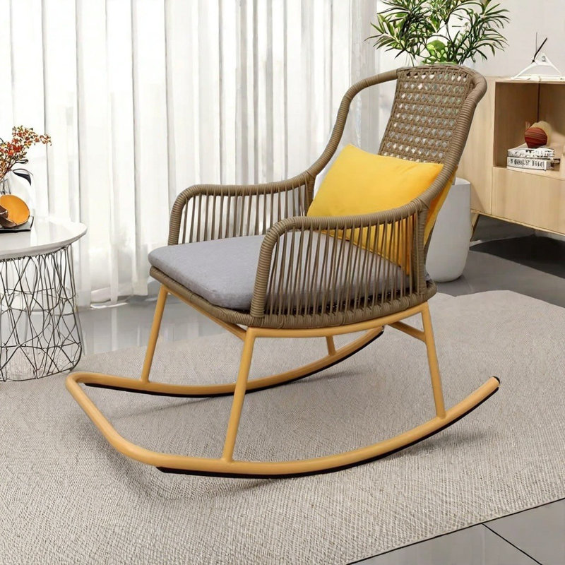 Fauteuil à bascule en rotin, Brun