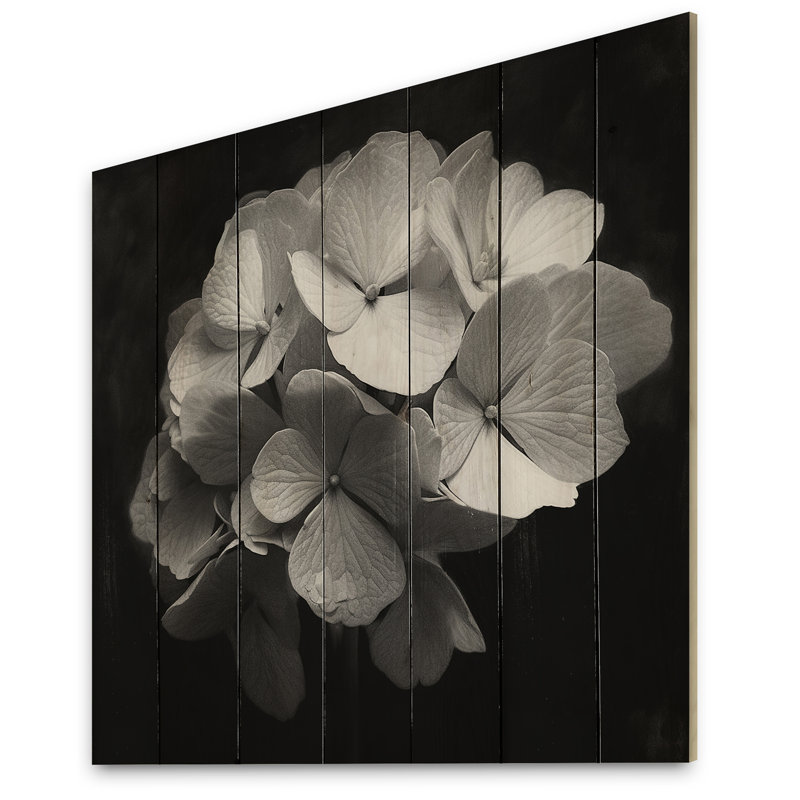 Kazunari hortensia gris et blanc I sur bois, H 15 po x l 15 po x P 0,78 po